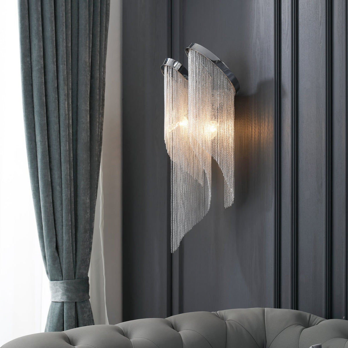 Zeveliel Wall Light