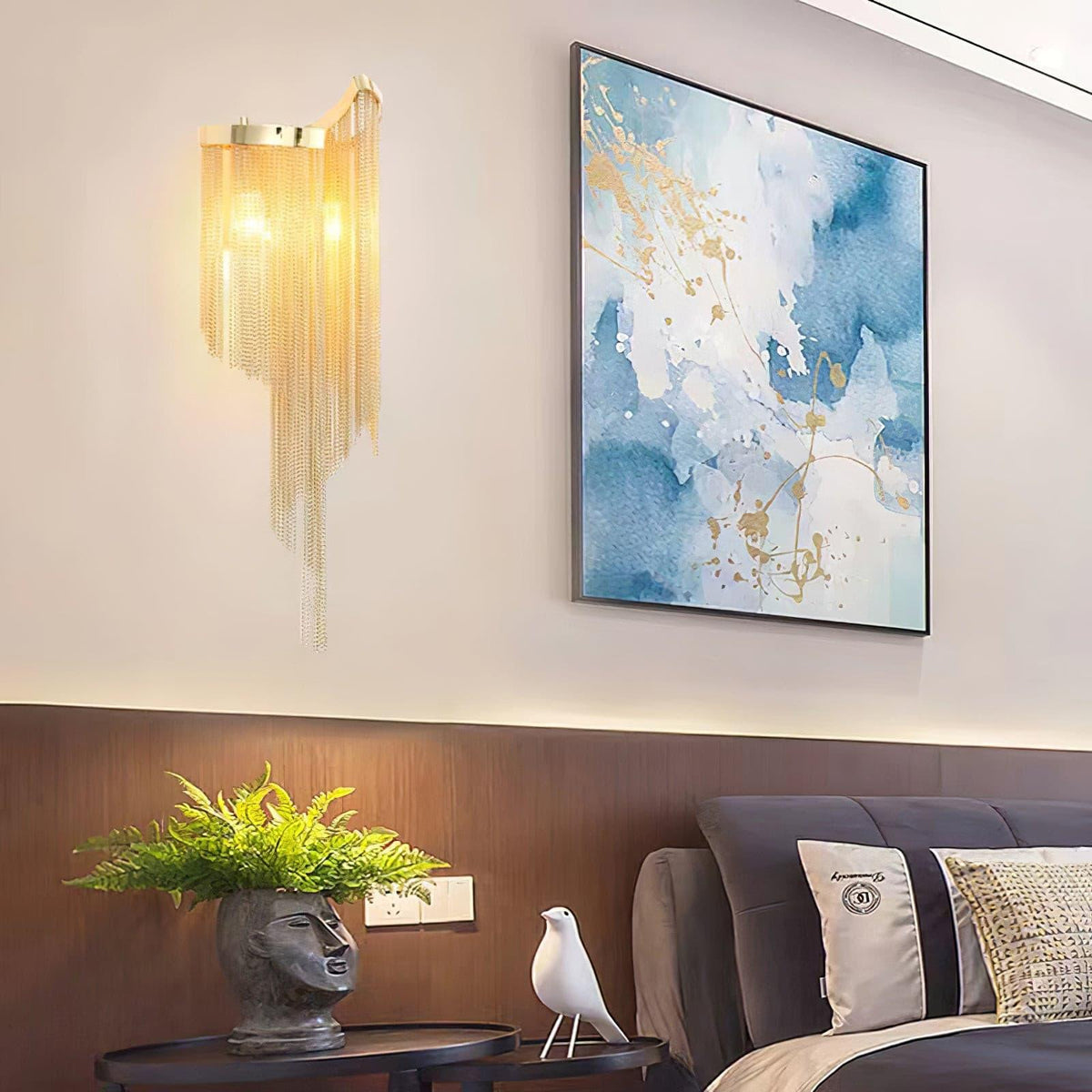 Zeveliel Wall Light