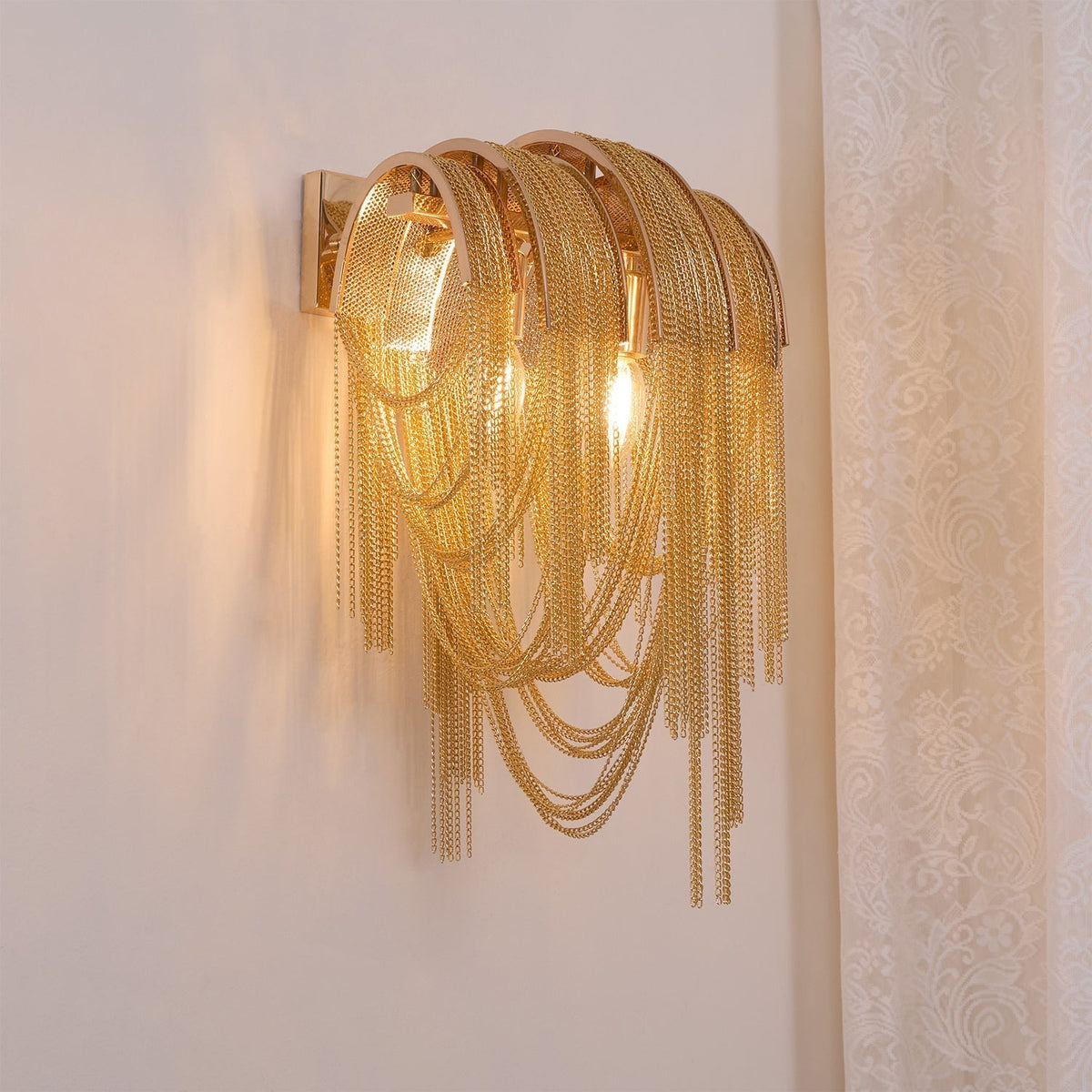 Chains Postmodern Luxury Tassel Wall Lamp