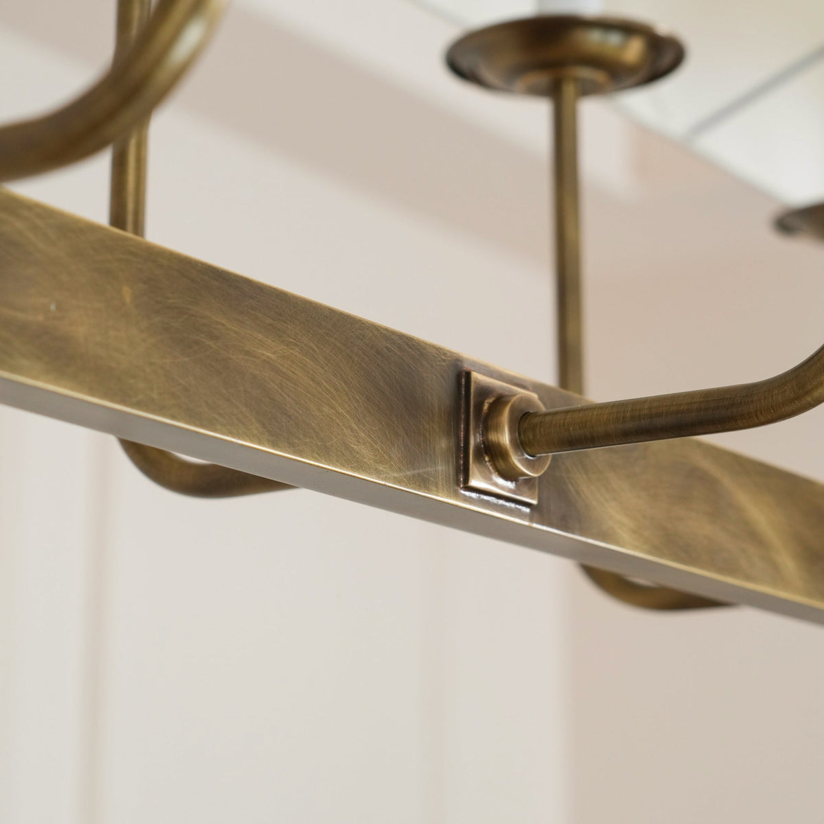 Avenerira Linear Chandelier