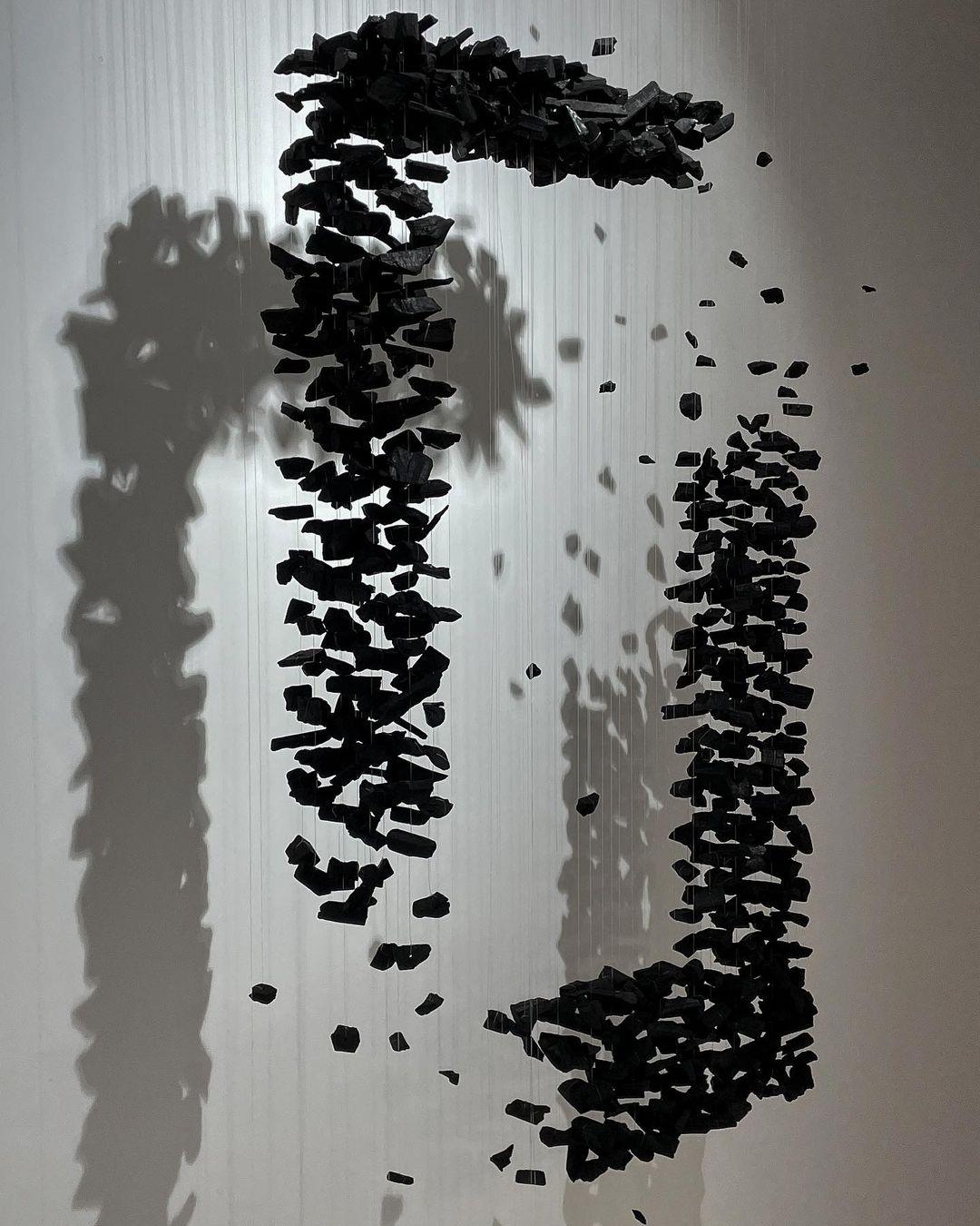 Jemei Black Stones Chandelier