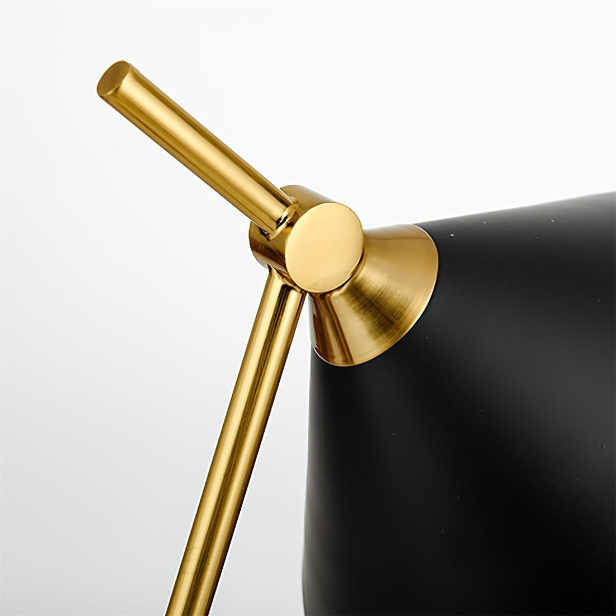 Avelo Marble Geometric Table Lamp