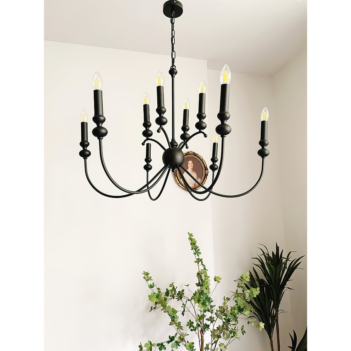 Mirivella Chandelier