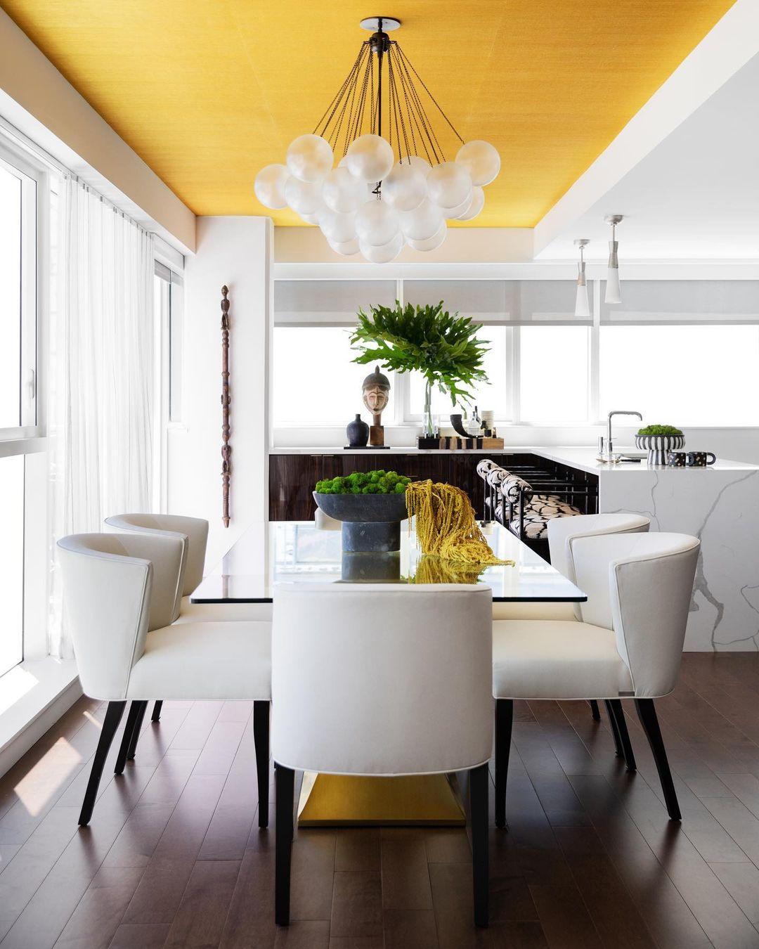 Eiririra Chandelier Bubble Frosted Glass