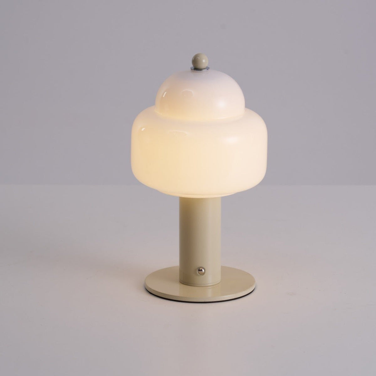 Avenaella Modern Table Lamp