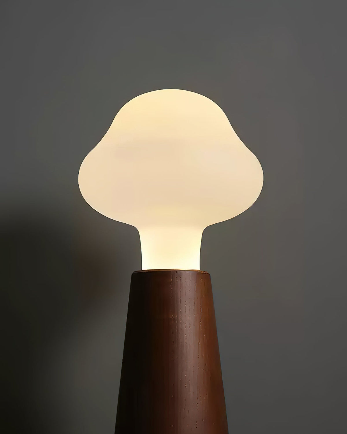 Mushio Wood Cloud Table Lamp