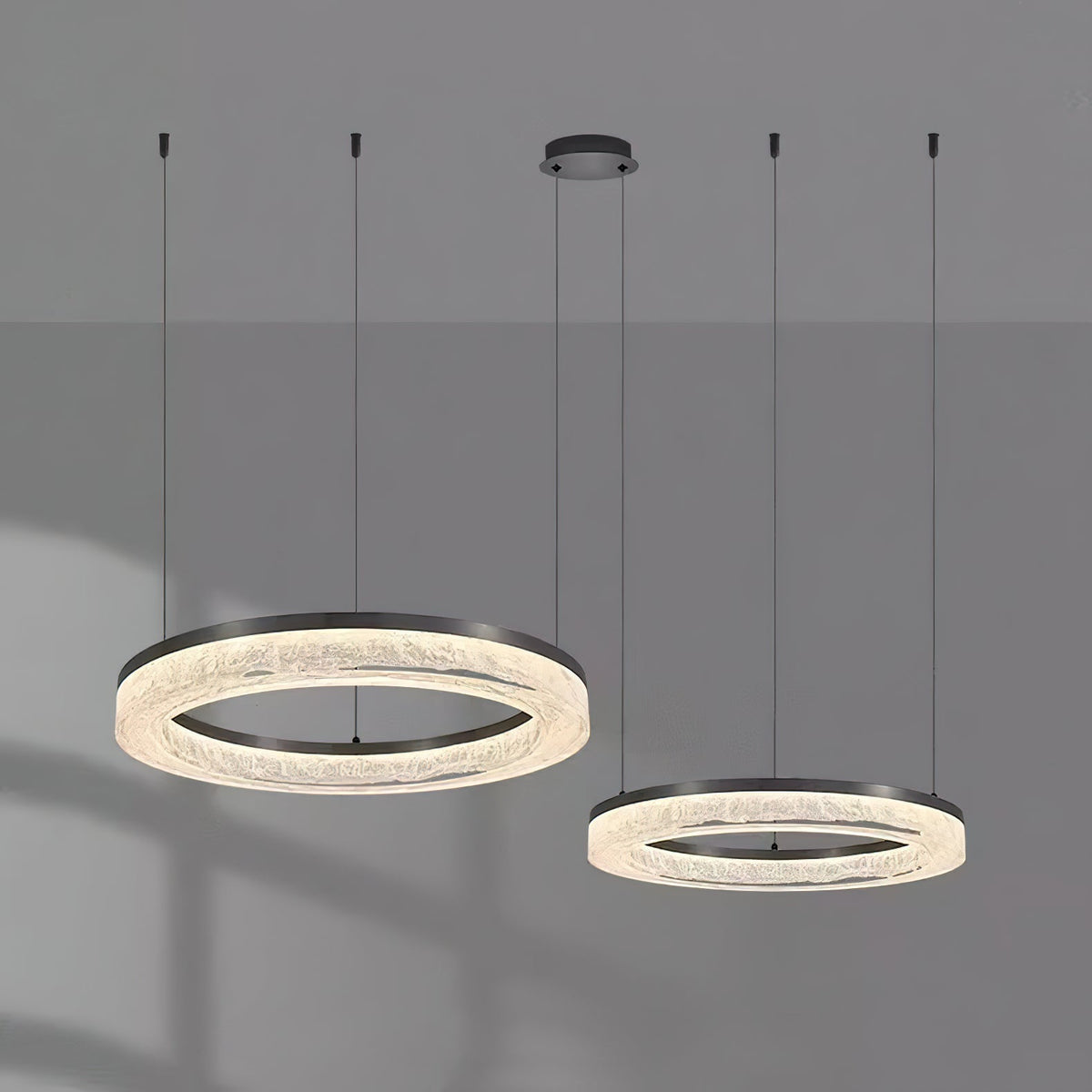 Elaiaine Chandelier