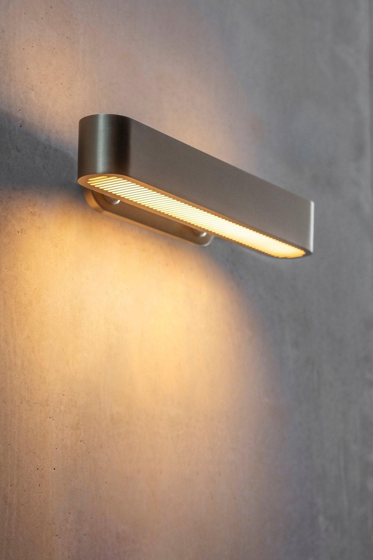 Oriararia Wall Lamp Brass Slotted Grill