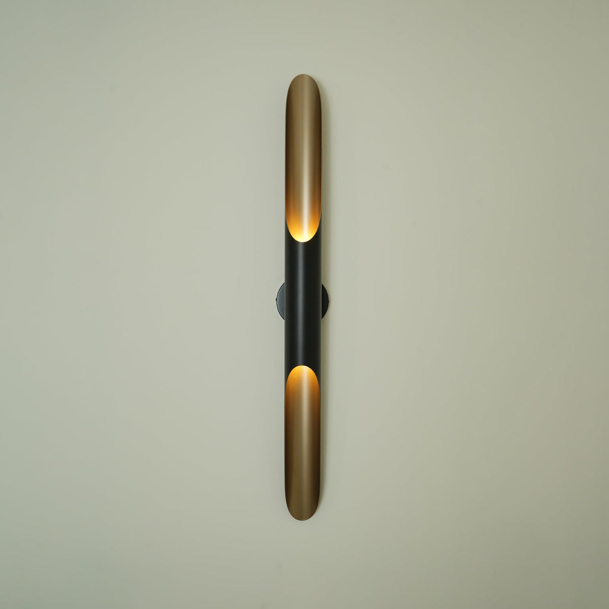 Ciririella Modern Minimalist Art Wall Lamp