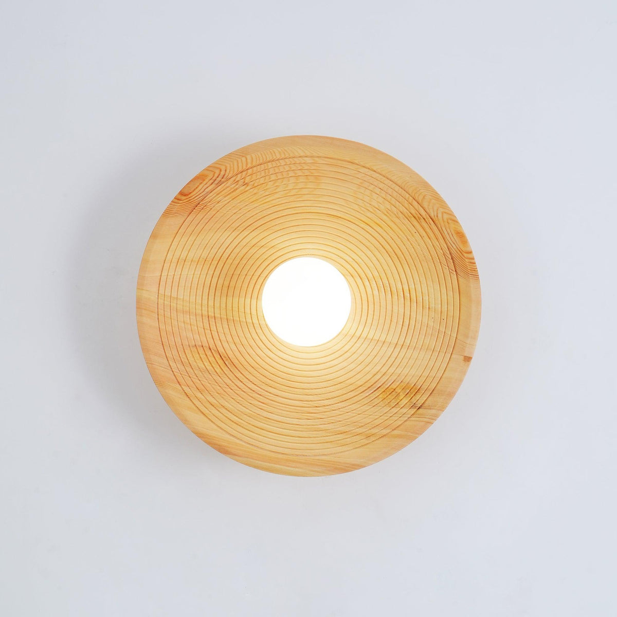 Aldenise Nordic Art Contour Wooden Sconce Wall lamp