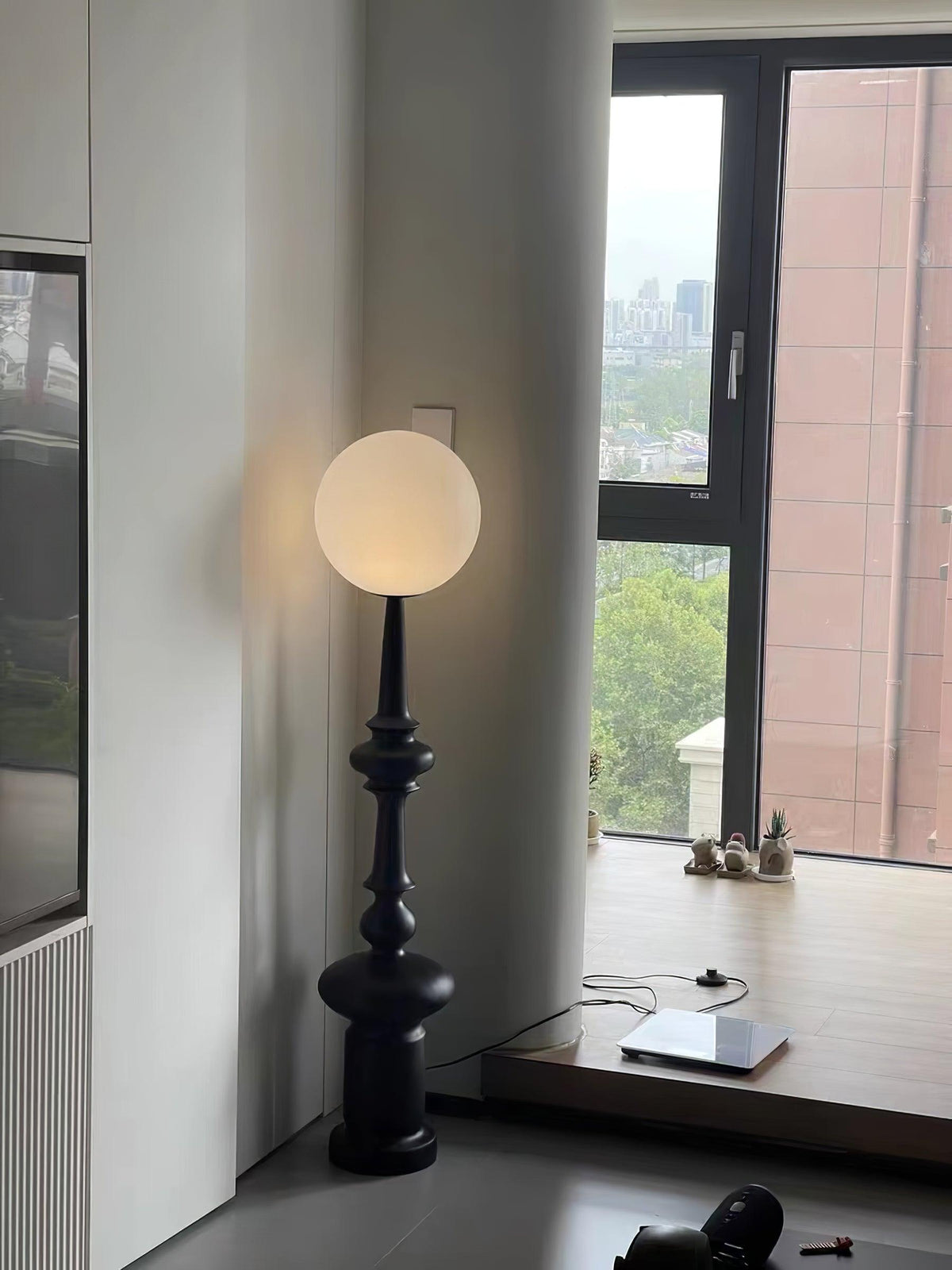 Riroxen Floor Lamp Roman Column