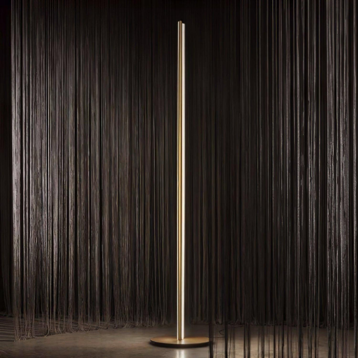 Zesoril Modern Aluminum Table Lamp