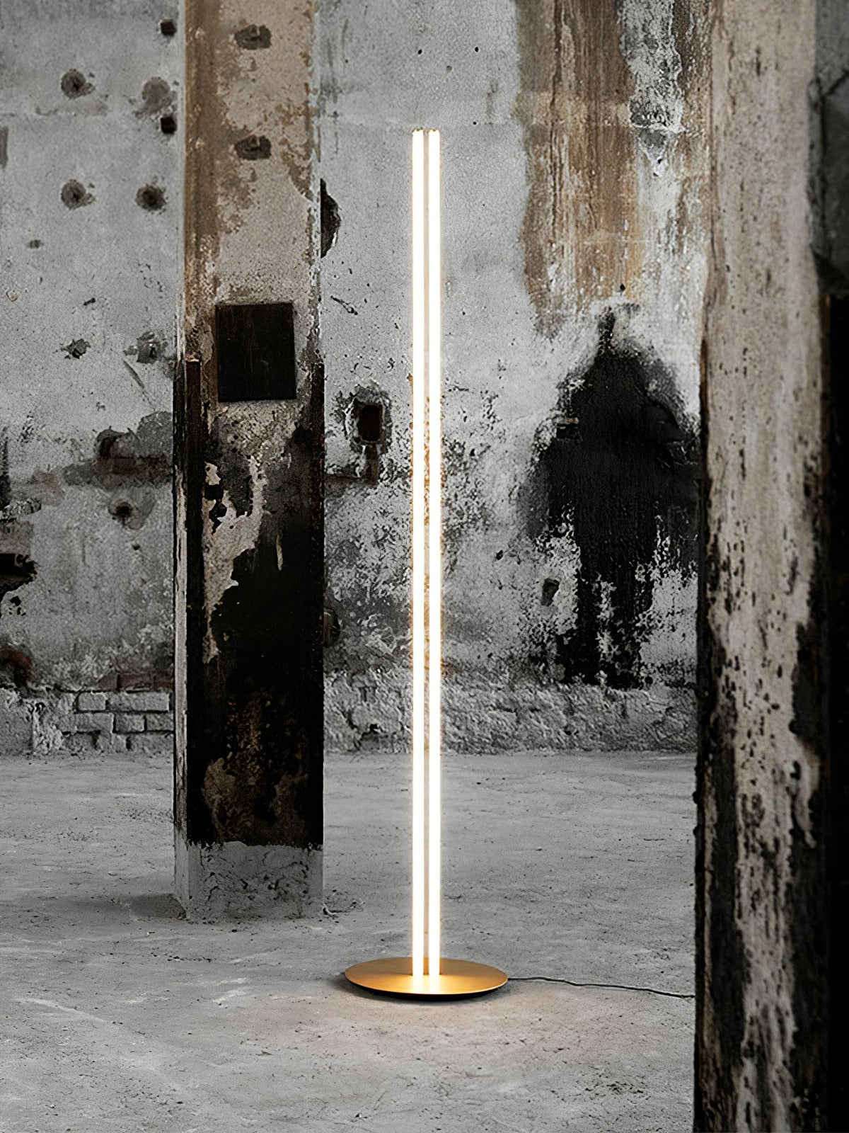 Zesoril Modern Aluminum Table Lamp