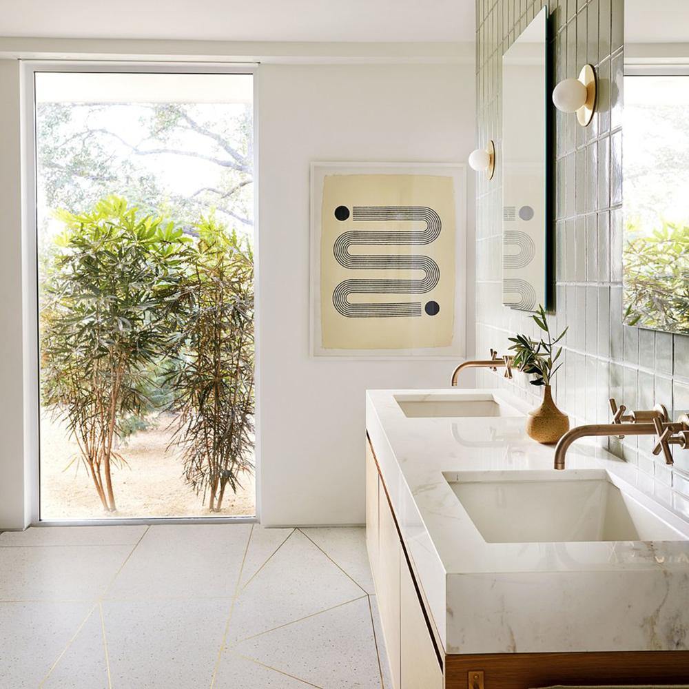 Haze Round Glass Wall Lamp