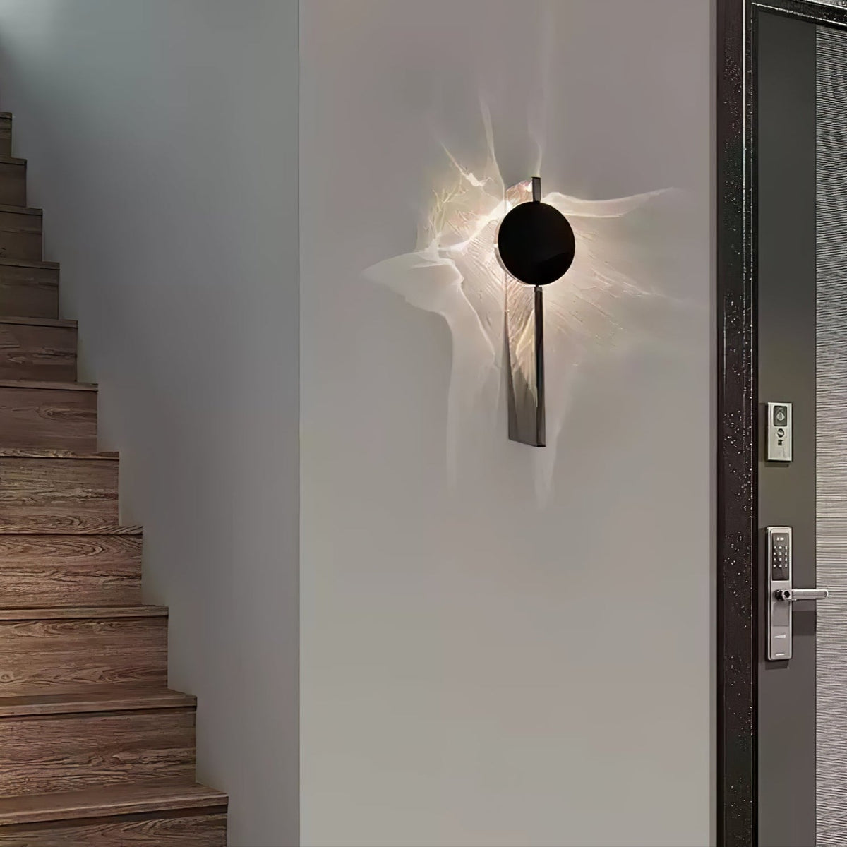 Pethr Wave Minimalist Steel Wall Lamp