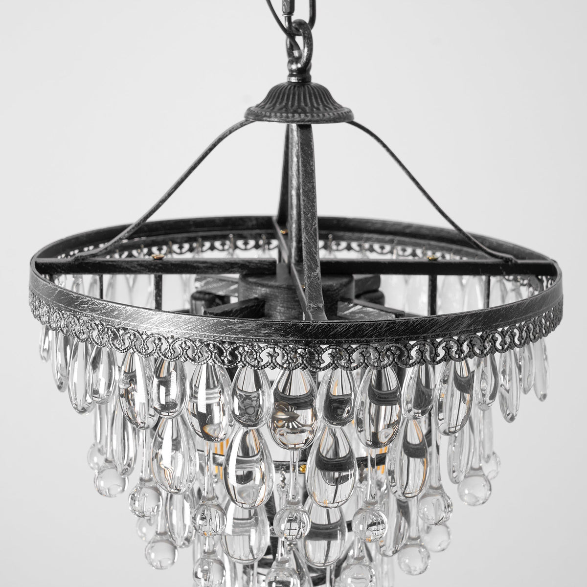 Liorenora Chandelier