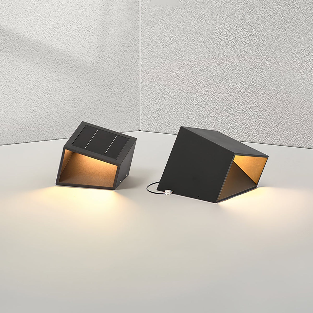 Evsore Unique Cube Garden Solar Outdoor Light
