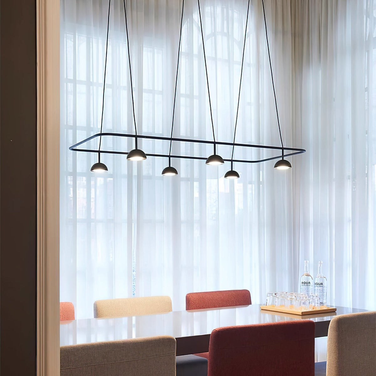 Noraora Chandelier LED Sleek