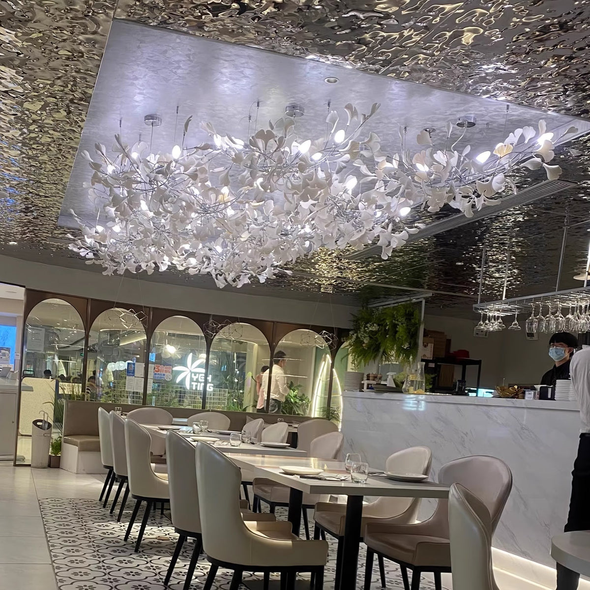 Eurzoris Gingko Leaf Chandelier