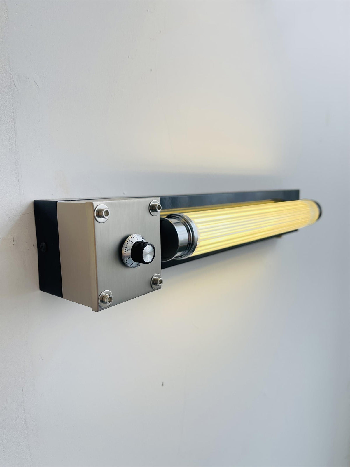 Renaneria Wall Lamp