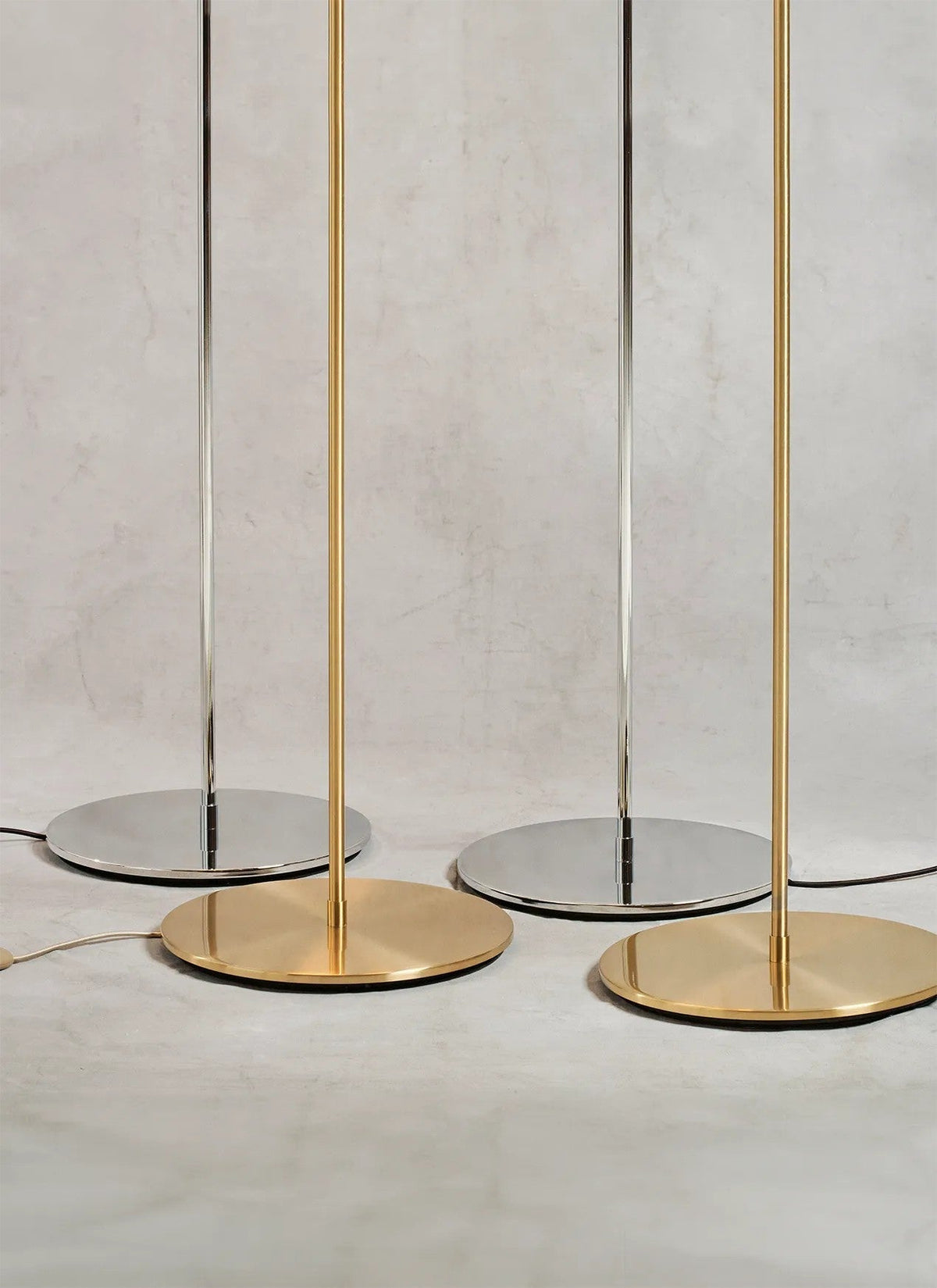 Hunter Modern Floor Lamp