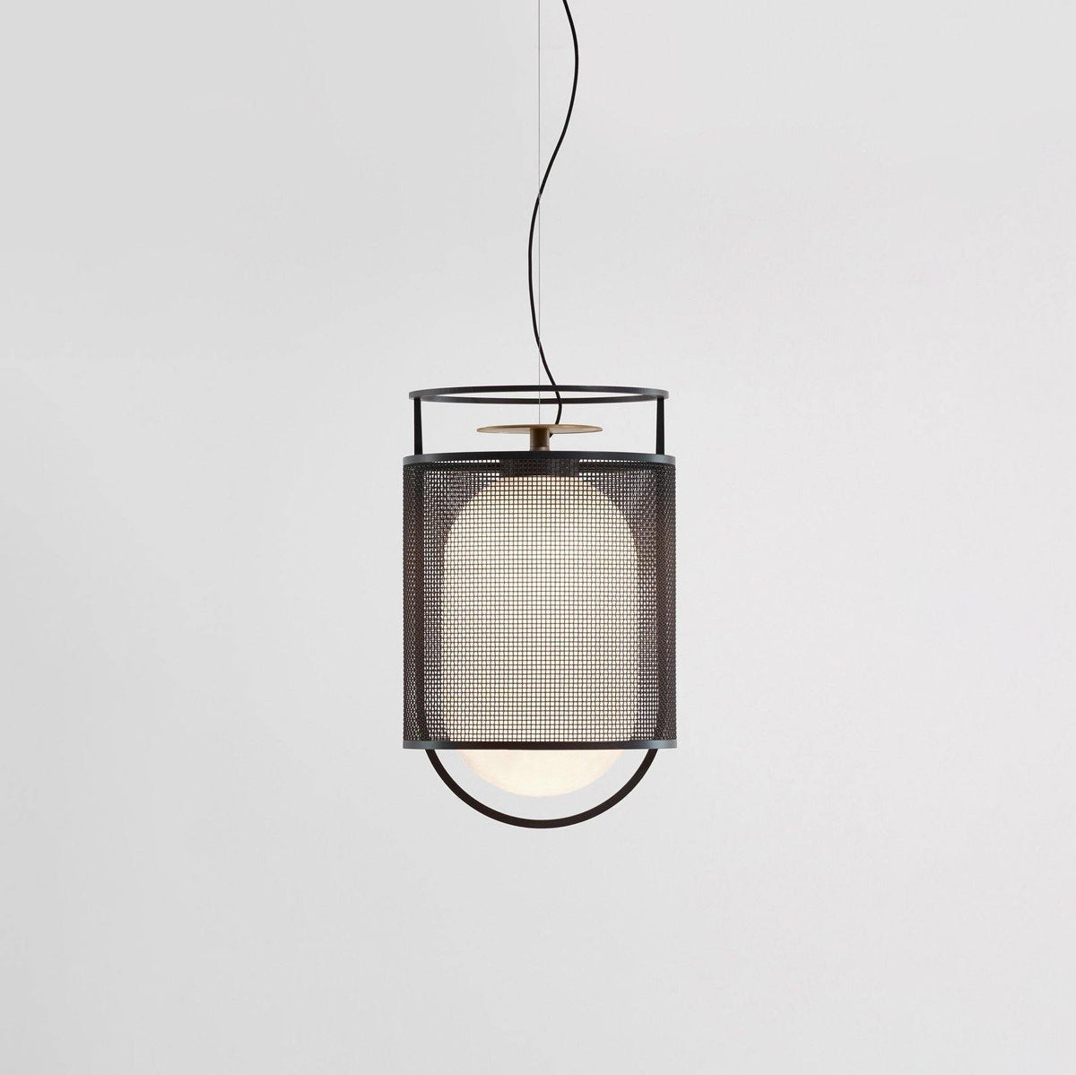 Meren Pendant Lamp Mesh Cylinder Brass Accent Industrial