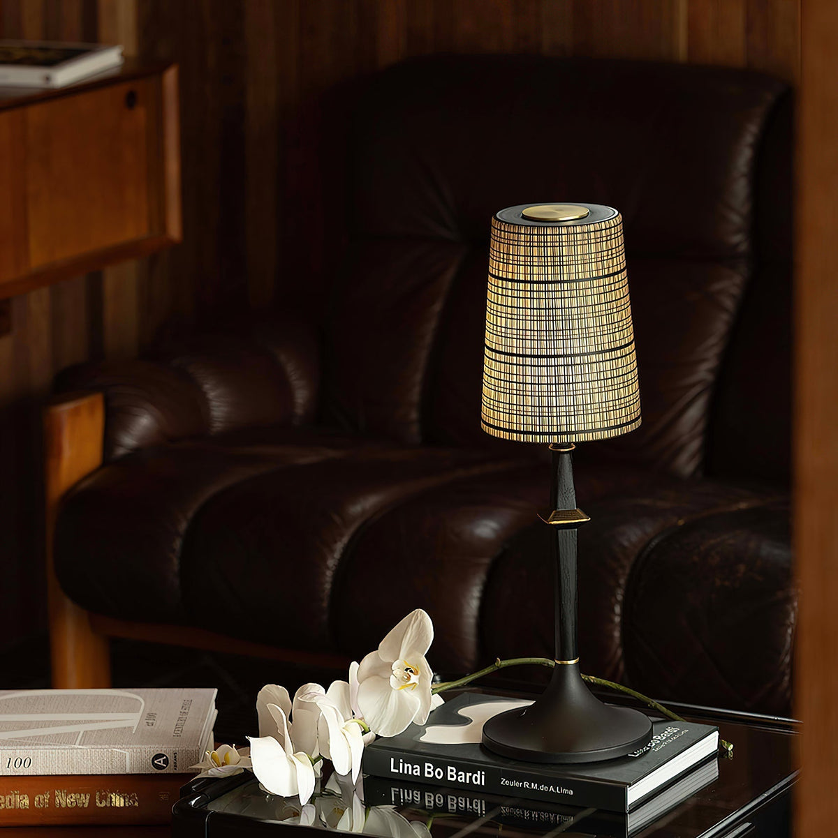 Karma Elvior Iron Table Lamp (Built-in Battery)
