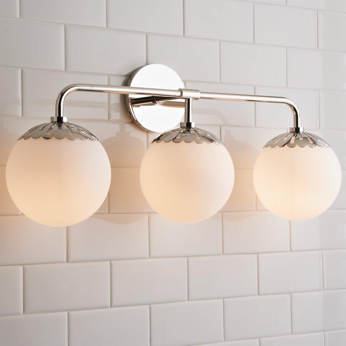 Aveniviella Wall Lamp