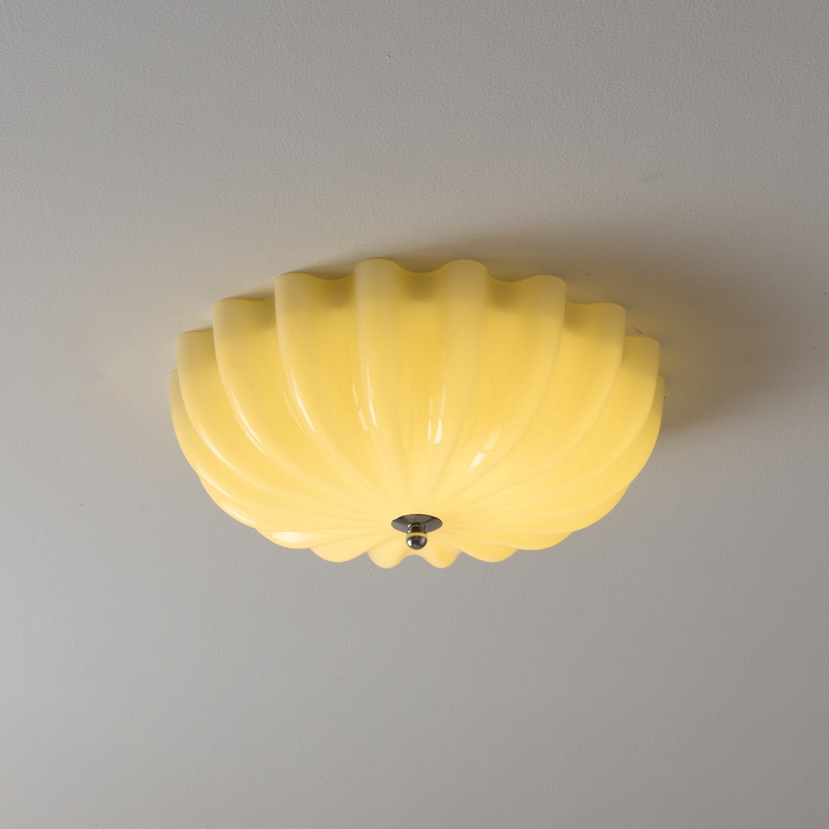 Zerinos Premium Nordic Art Shell Wood Glass Ceiling Light