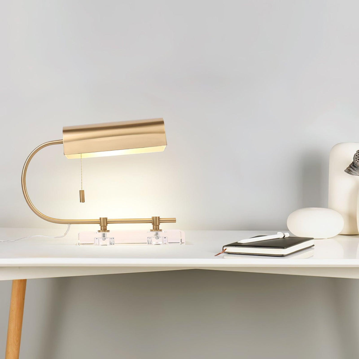 Bastien TableTable Lamp