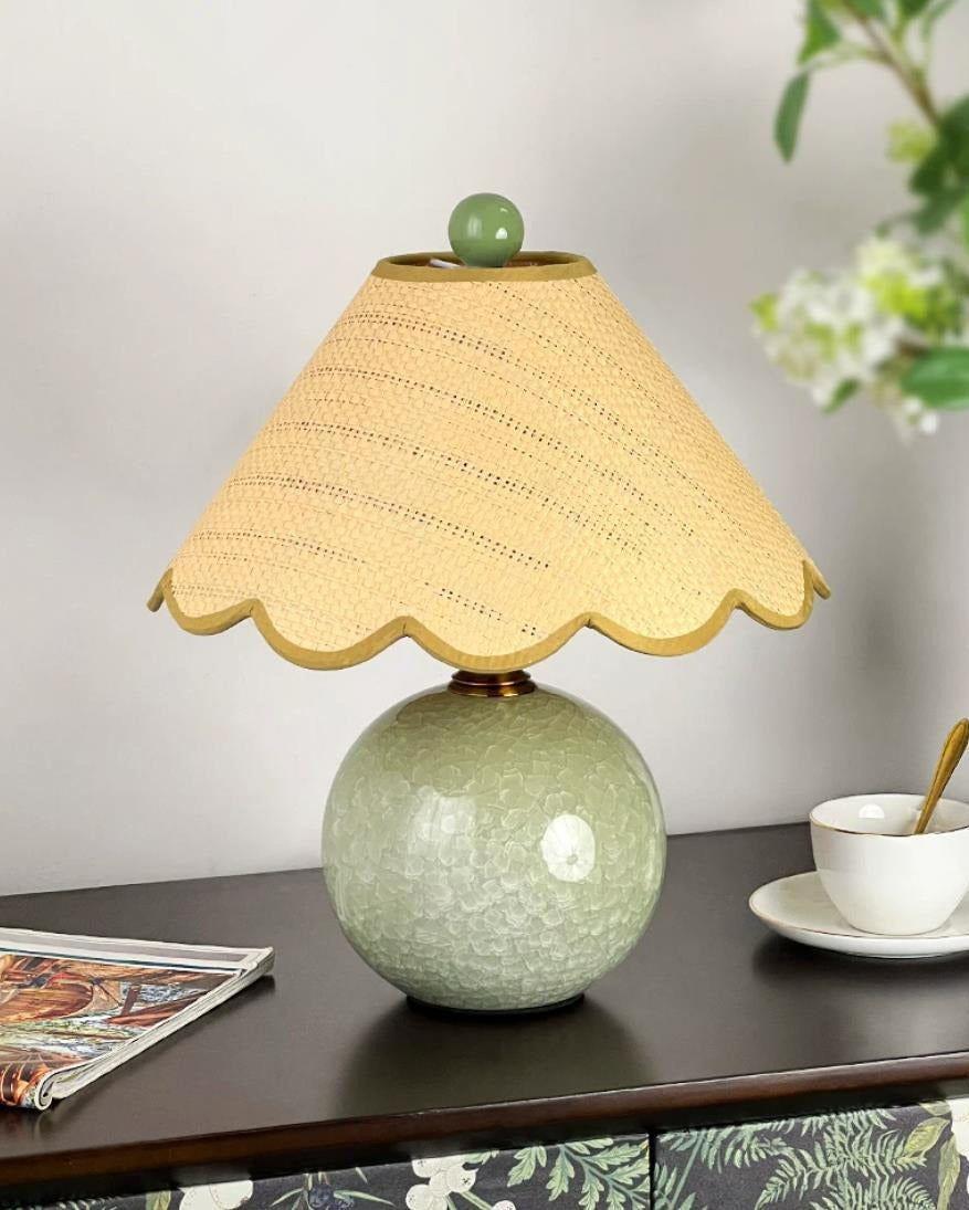 Elmhurstwick Table Lamp