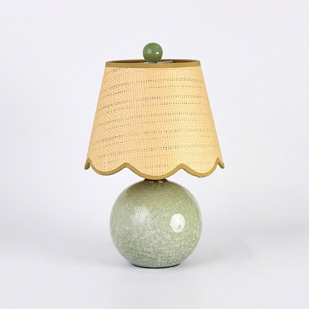 Elmhurstwick Table Lamp
