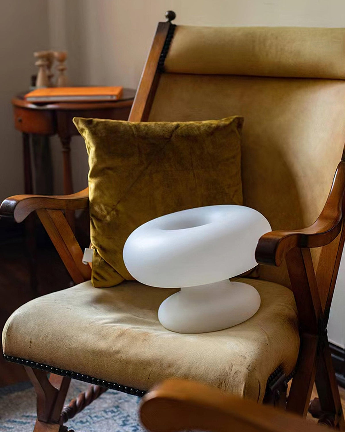 Liorirette Glass Contemporary Table Lamp