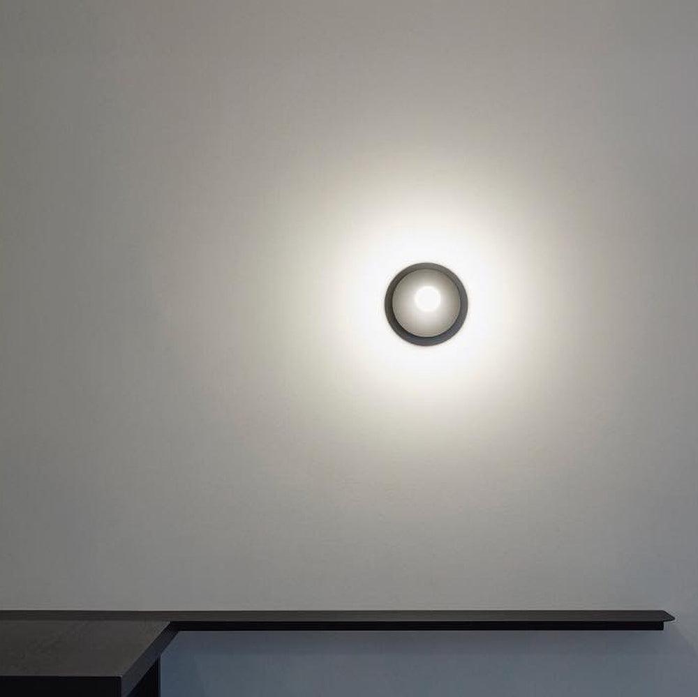 Soluise Wall Lamp Brass Bulb