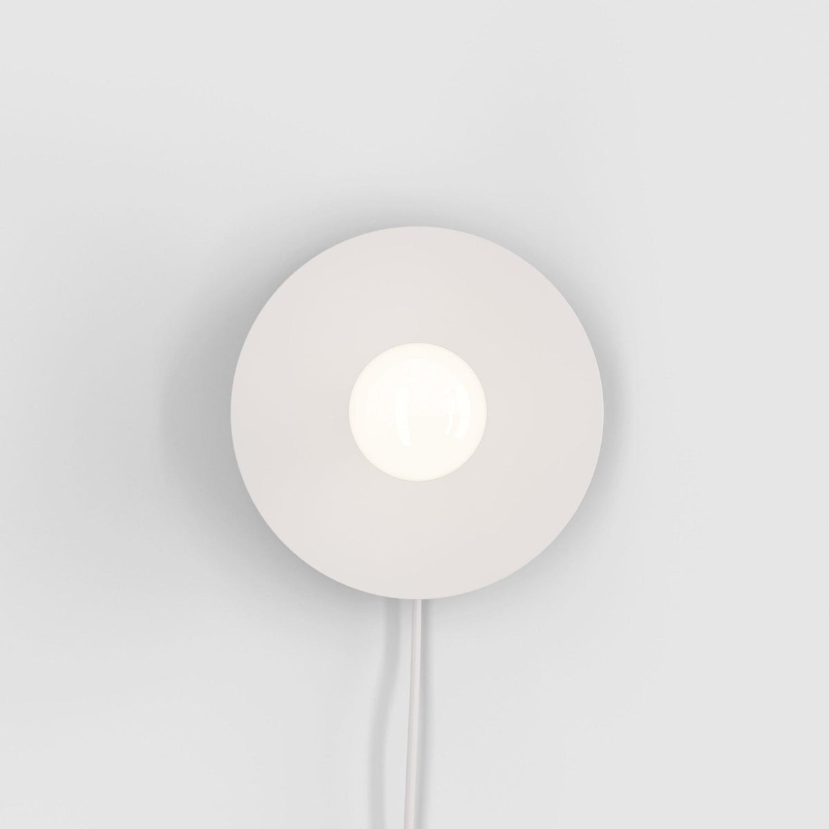 Soluise Wall Lamp Brass Bulb
