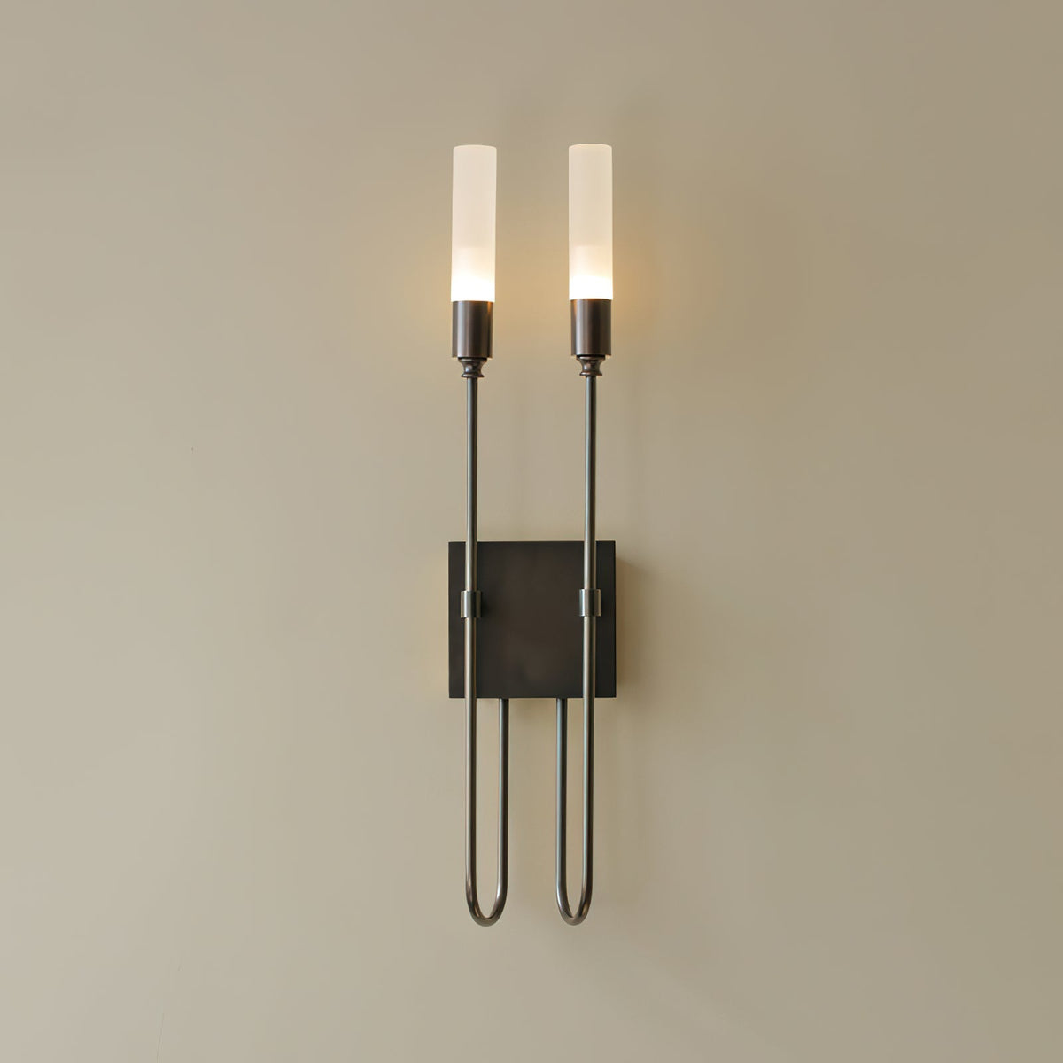Pipia Double Arrow Indoor Wall Light