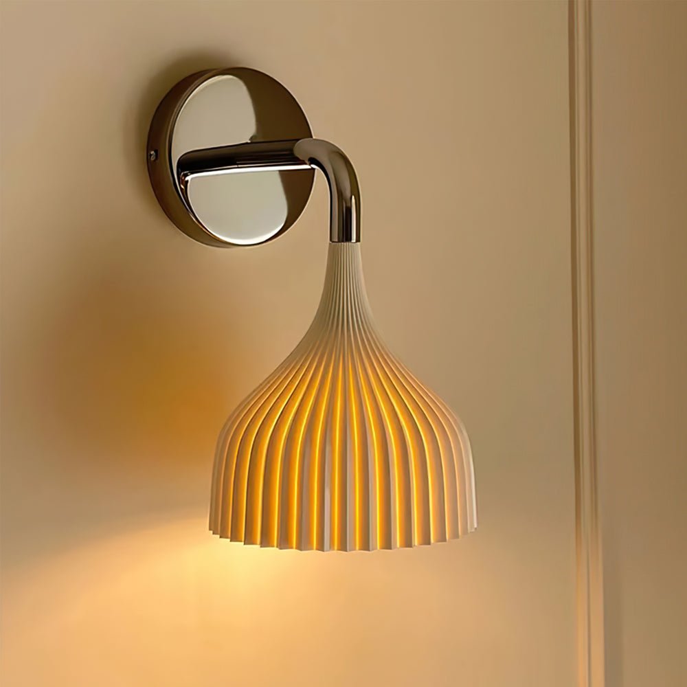 Aurzorus Modern Minimalist Plastic Wall Lamp