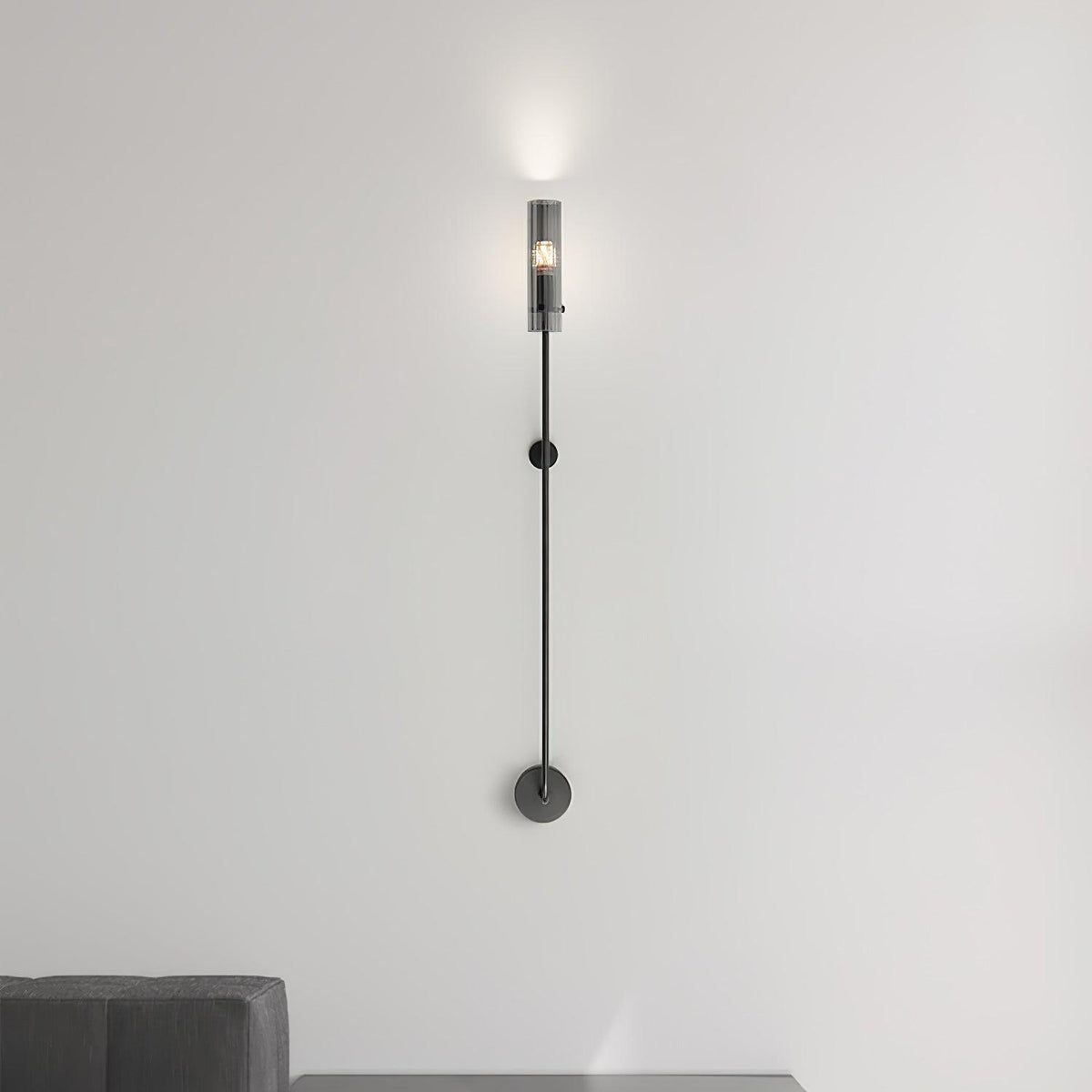 Virixa Modern Minimalist Vertica Wall Lamp