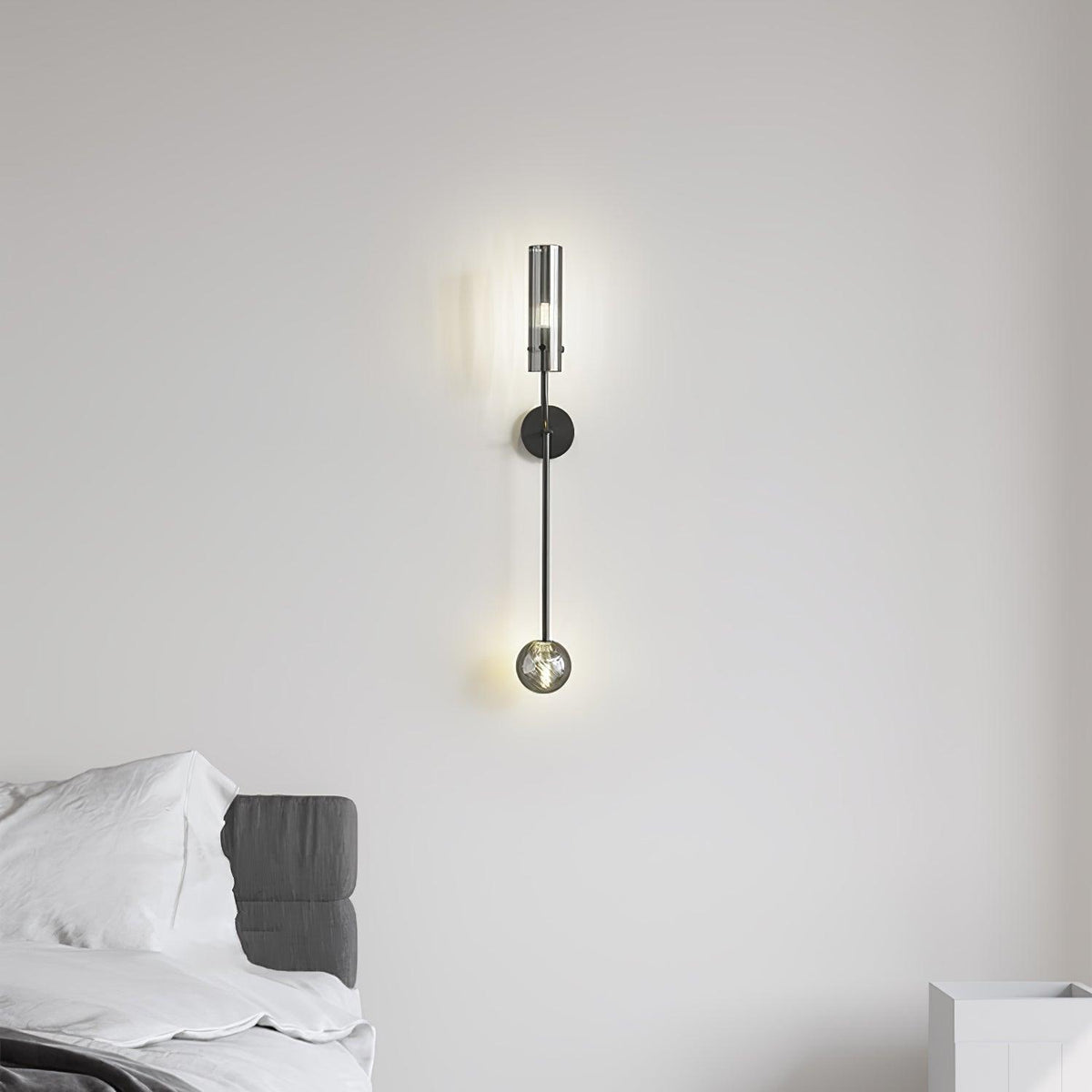 Virixa Modern Minimalist Vertica Wall Lamp