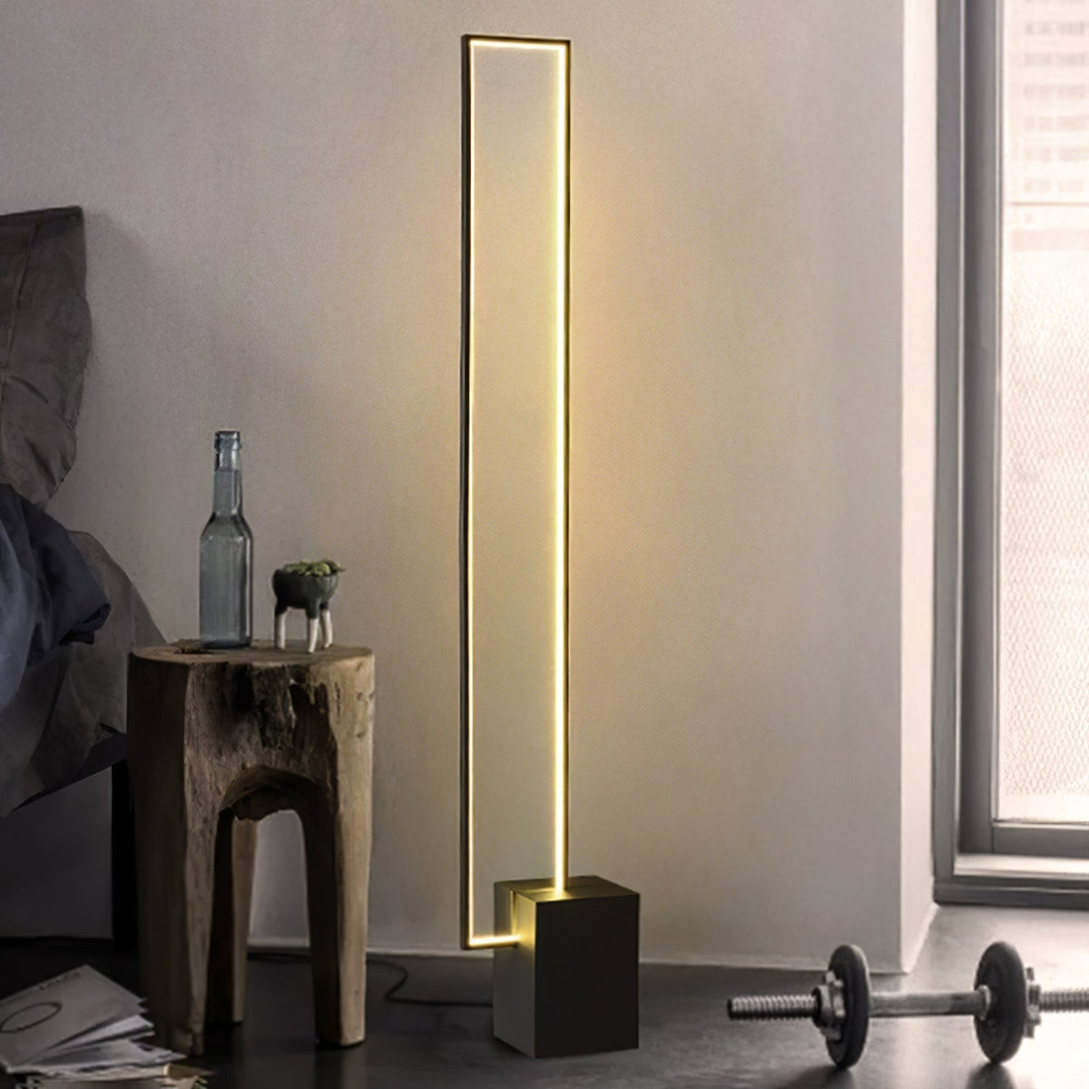 Keloza Aluminum Floor Lamp