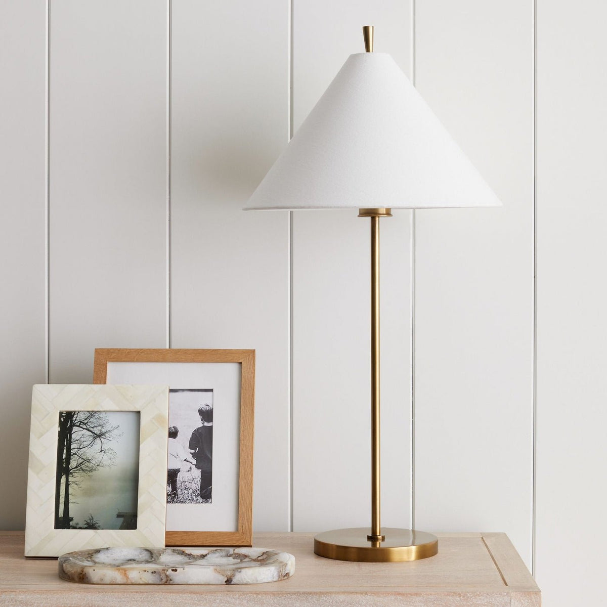 Sorivina Elegant Cone Table Lamp