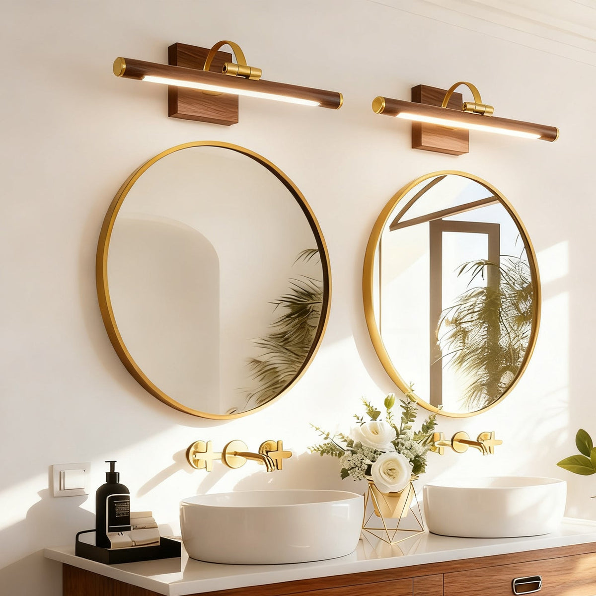 Iava Brass Indoor Wall Light