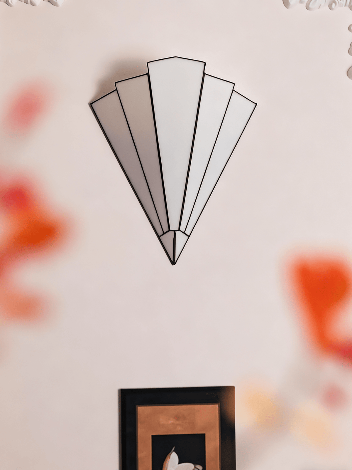 Lila Deco Sconce