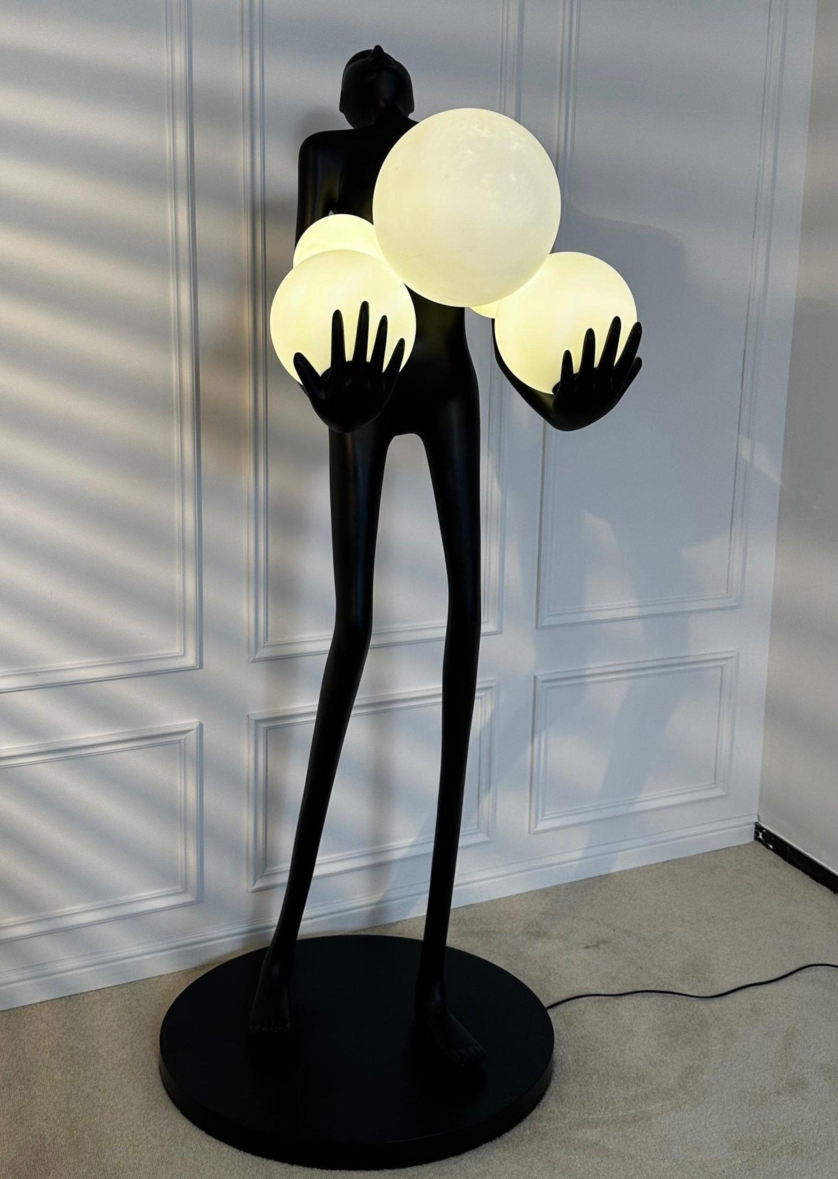 Marind Sculpture Floor Lamp