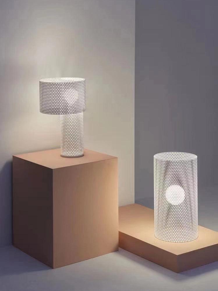 Ilsolyra Table Lamp