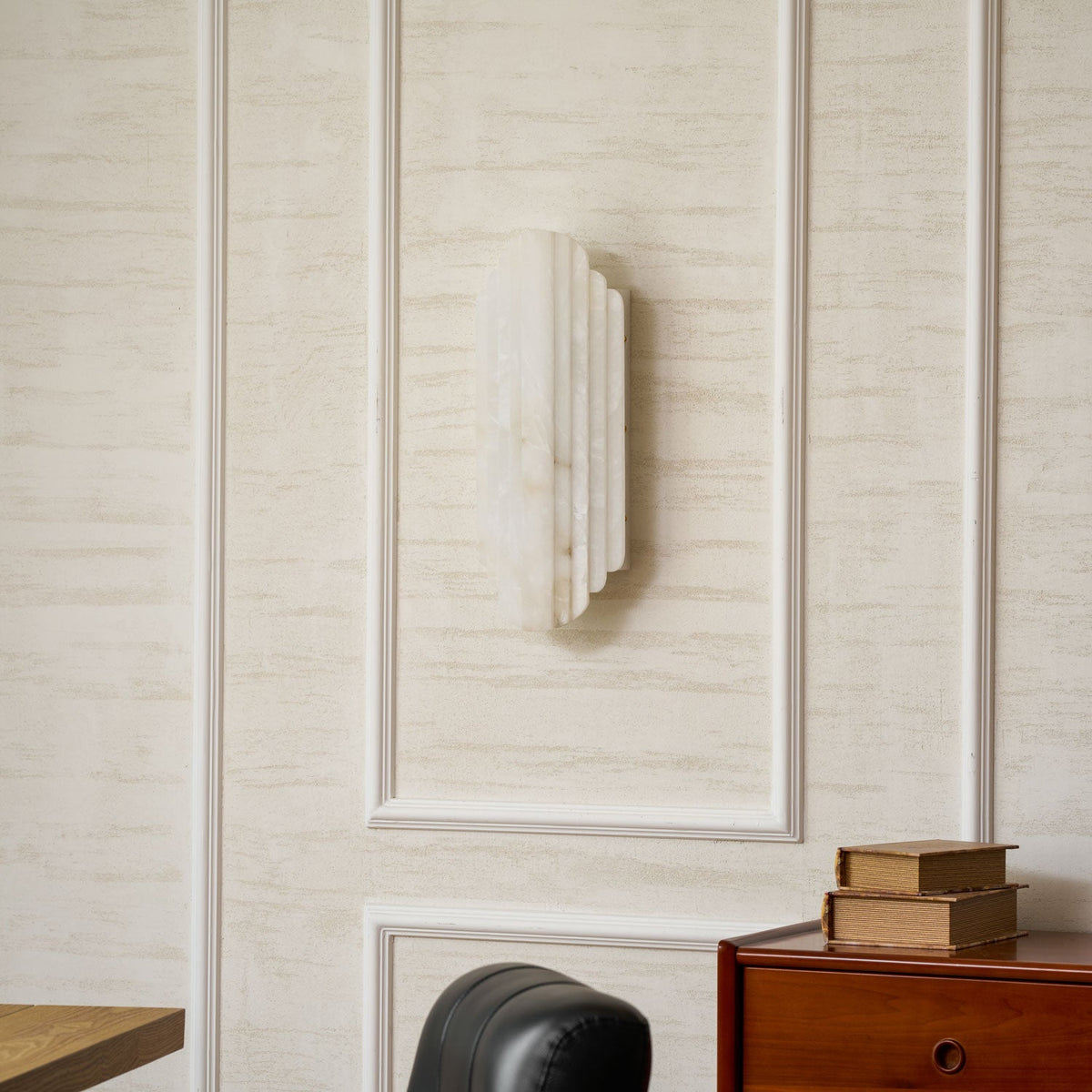 Idasha Alabaster Indoor Wall Light
