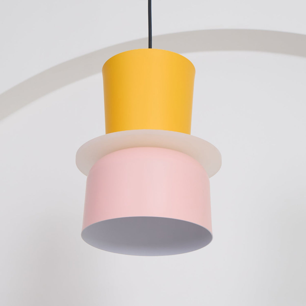 Vespece Acrylic Minimalistic Pendant Light