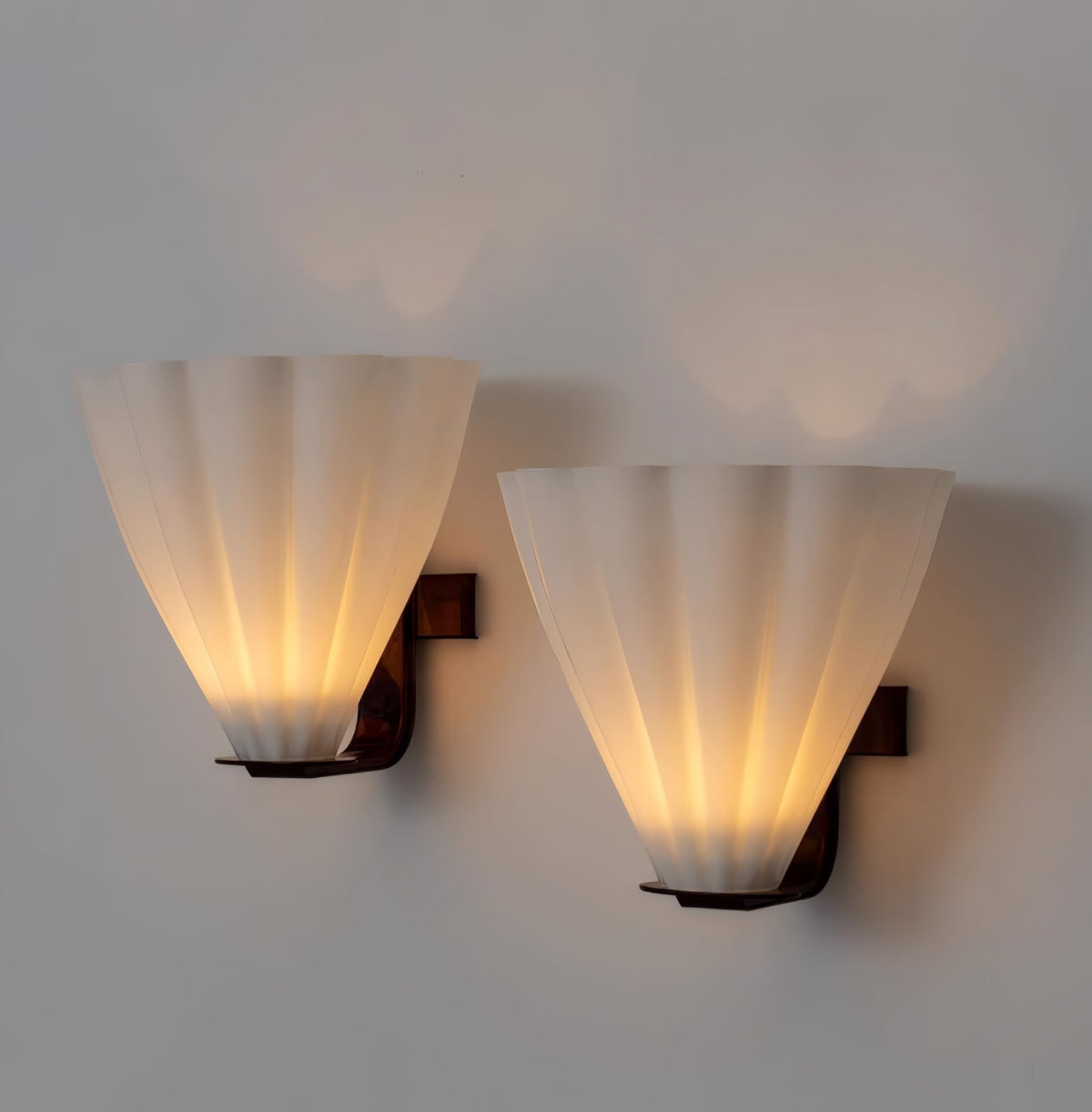 Ixelyn Shaped Glass Wall Sconce
