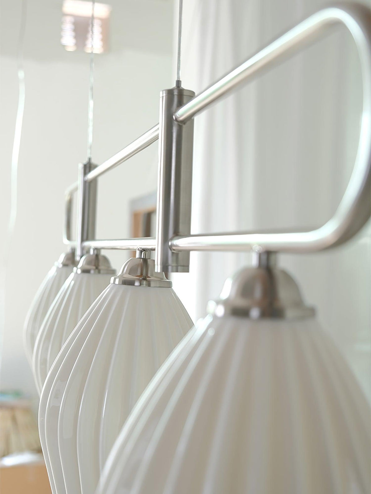 Arlirir Modern Minimalist Art Ceramic Pendant Light