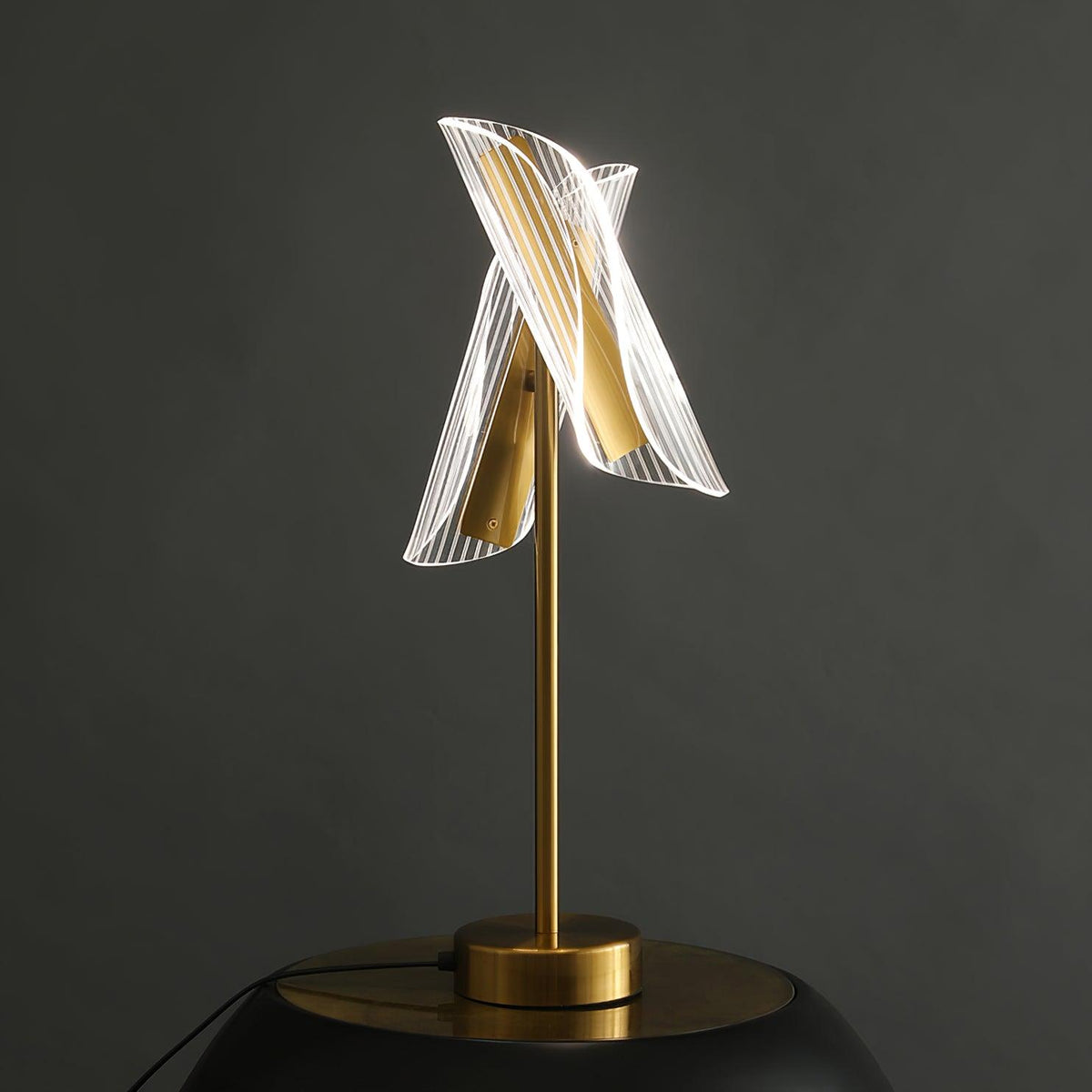 Remi Modern Table Lamp